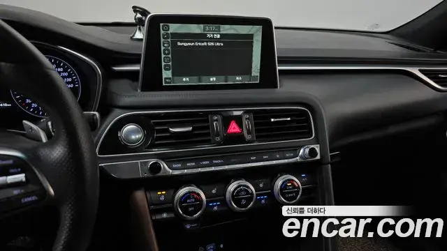 Genesis G70 2019 — Photo 19/20