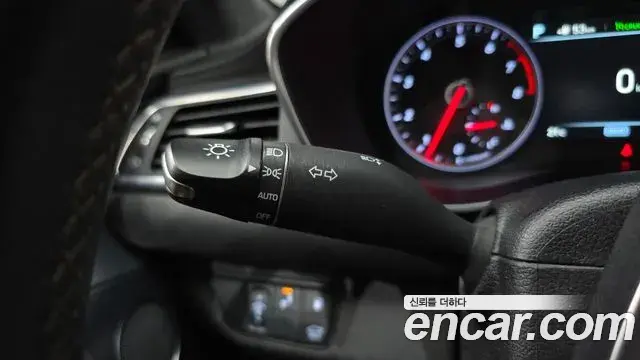 Genesis G70 2019 — Photo 10/20