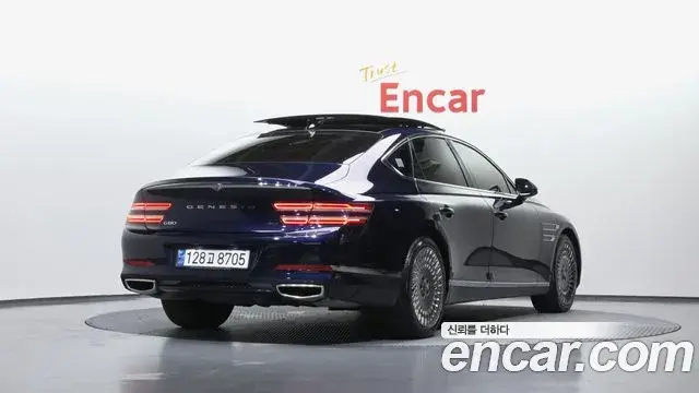 Genesis G80 2021 — ფოტო 10/33
