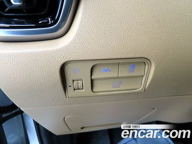 Kia Sorento 2022 — Photo 17/20