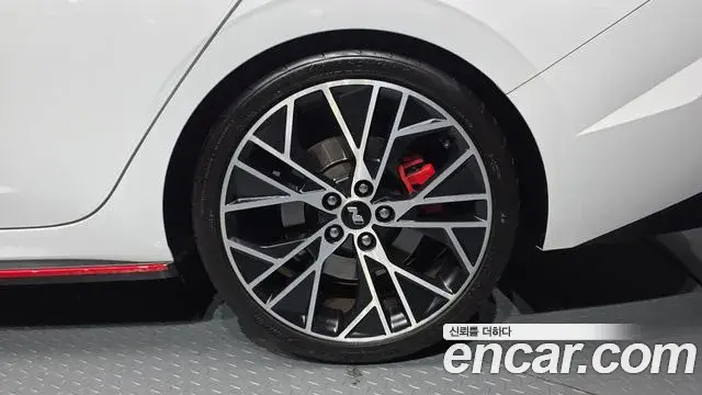 Hyundai The New Avante Hybrid 2021 — Şəkil 23/30