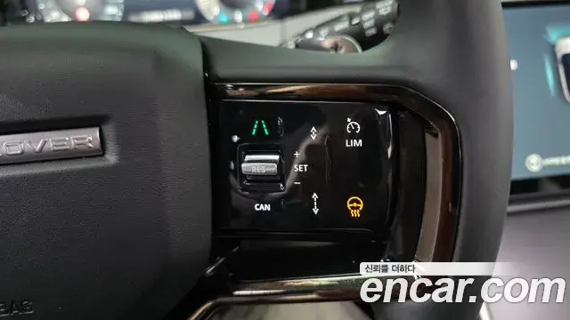 Land Rover Range Rover Evoque 2025 — Фото 18/20