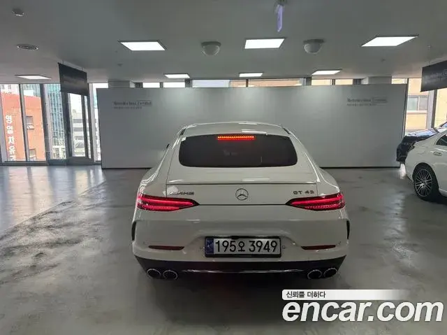 Mercedes-Benz AMG GT 2019 — Şəkil 8/17