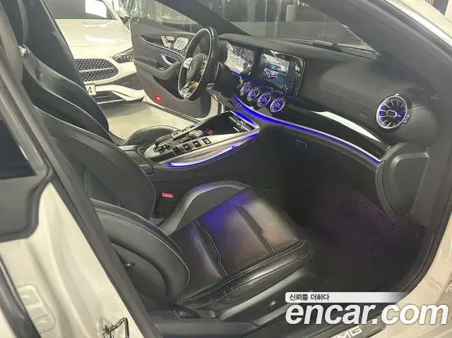 Mercedes-Benz AMG GT 2019 — Şəkil 2/17
