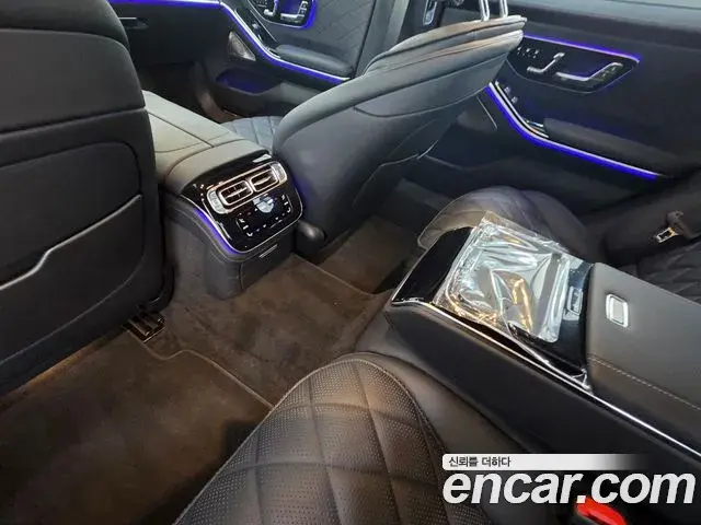 Mercedes-Benz S-Class 2025 — ფოტო 19/20