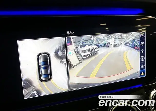 Mercedes-Benz E-Class 2019 — Photo 13/20