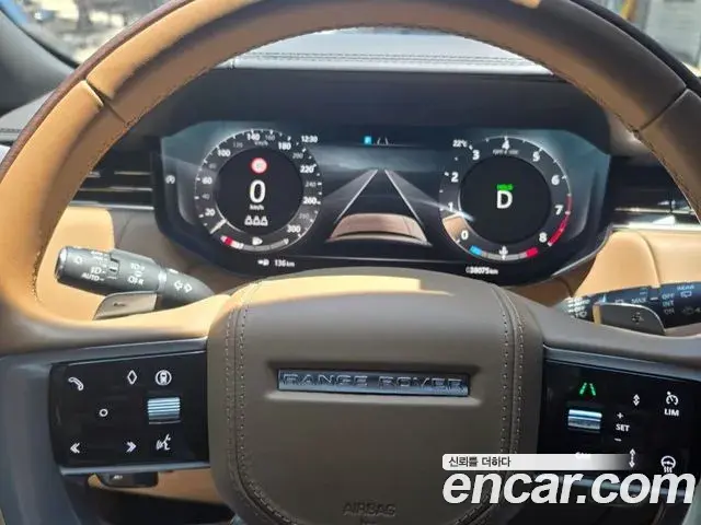 Land Rover Range Rover 2024 — Photo 19/20