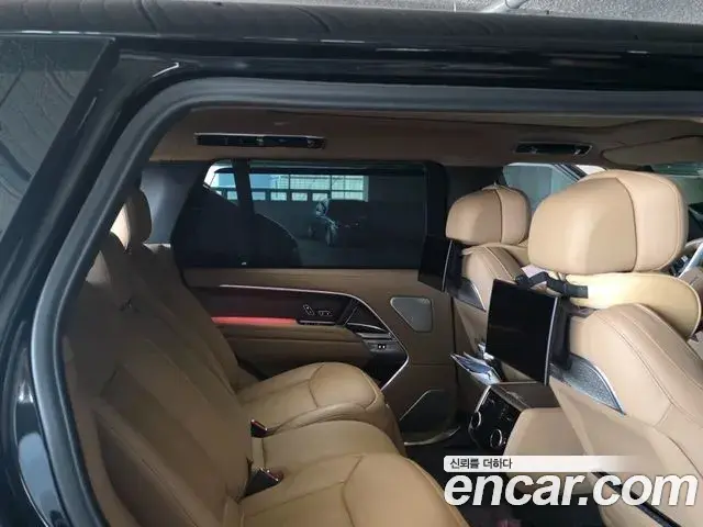 Land Rover Range Rover 2024 — Photo 20/20
