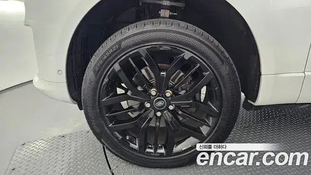 Land Rover Range Rover Sport 2018 — Photo 5/36
