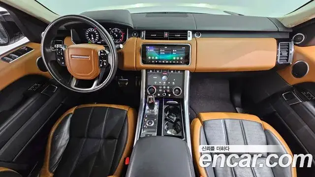 Land Rover Range Rover Sport 2018 — Photo 31/36