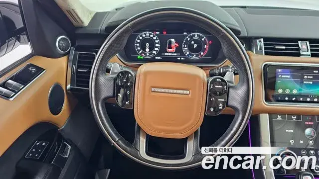 Land Rover Range Rover Sport 2018 — Photo 33/36