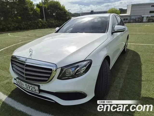 Mercedes-Benz E-Class 2019 — Şəkil 2/20