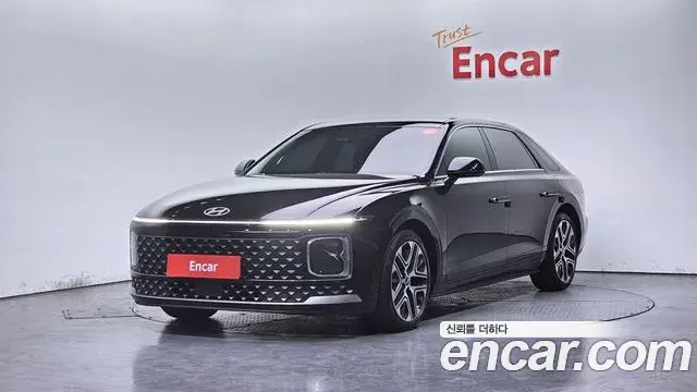 Hyundai Grandeur 2023 — Фото 1/20