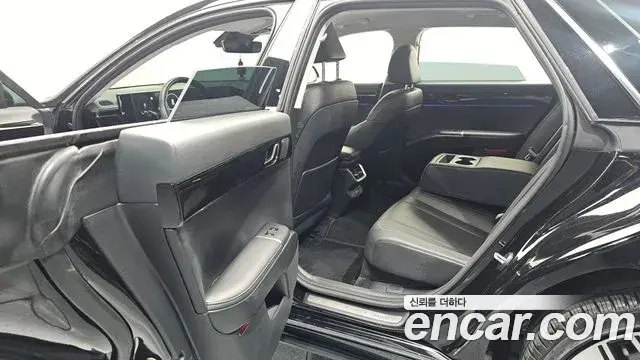 Hyundai Grandeur 2023 — Фото 12/20
