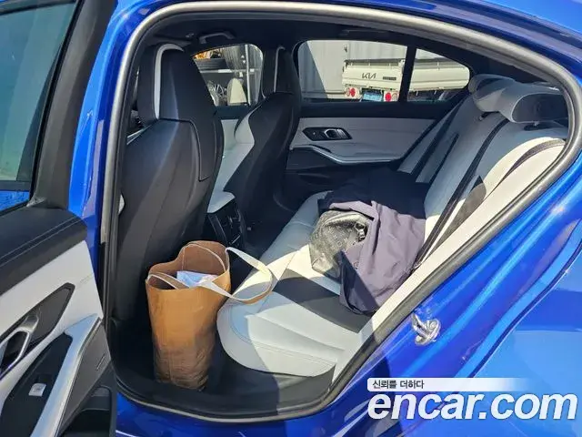 BMW M3 2021 — Şəkil 17/20