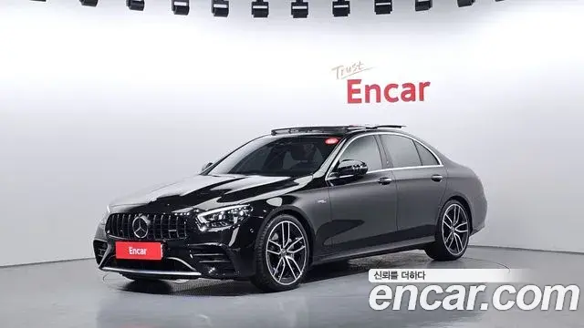 Mercedes-Benz E-Class 2021 — Фото 1/20