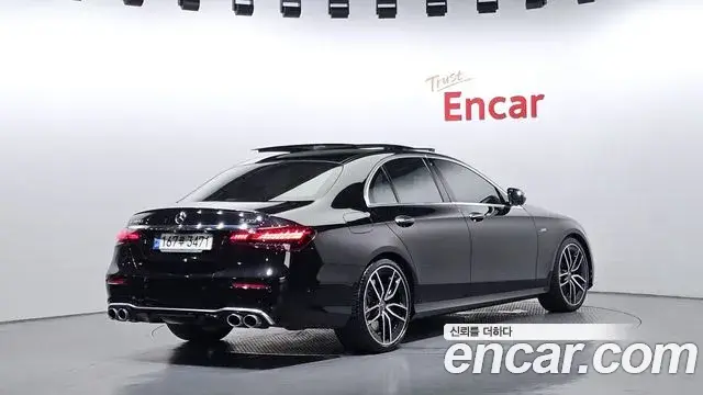 Mercedes-Benz E-Class 2021 — Фото 2/20