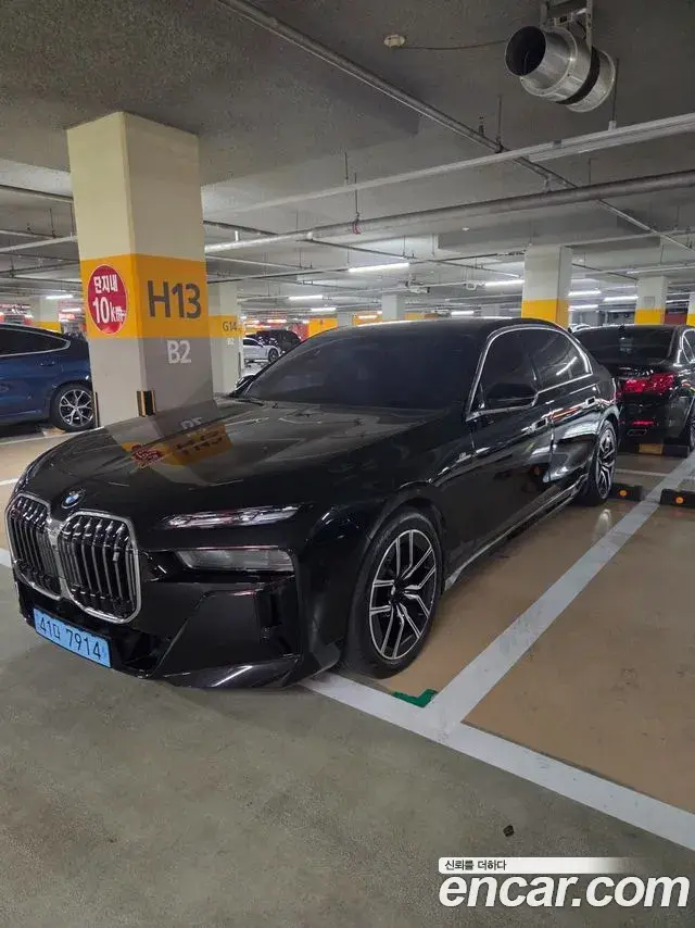 BMW i7 2024 — ფოტო 3/7