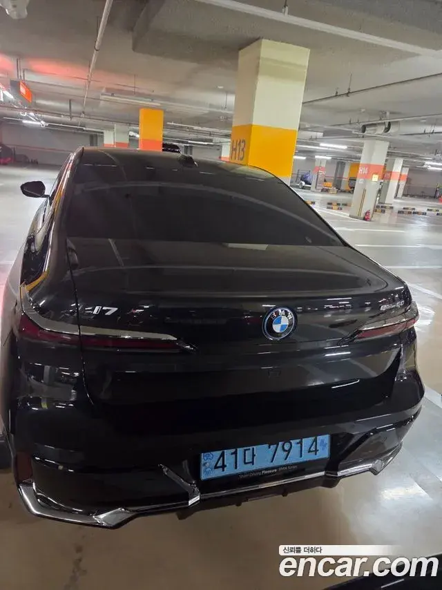 BMW i7 2024 — ფოტო 7/7