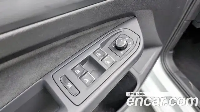 Volkswagen Golf 2024 — Şəkil 2/30