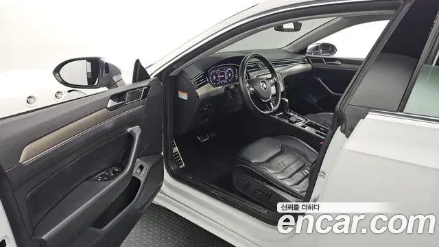 Volkswagen Arteon 2020 — ფოტო 13/20