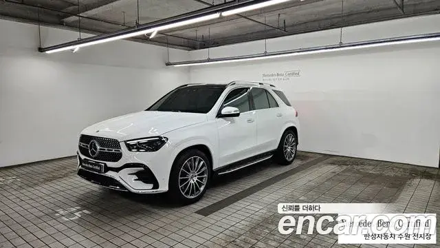 Mercedes-Benz GLE-Class 2025 — Фото 10/20