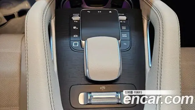 Mercedes-Benz GLE-Class 2025 — Фото 8/20