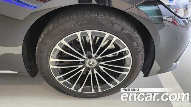 Mercedes-Benz S-Class 2021 — ფოტო 7/20