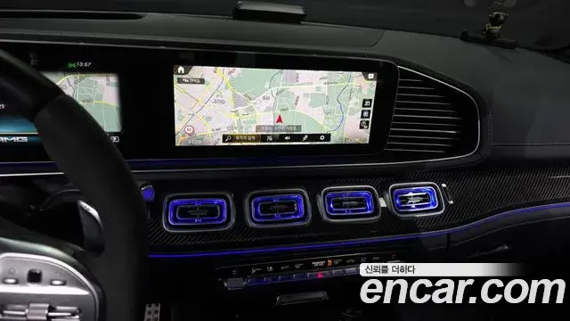 Mercedes-Benz GLE-Class 2022 — Photo 6/34