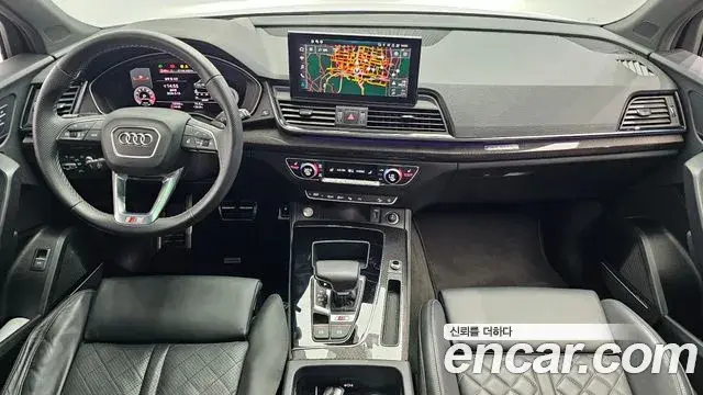 Audi SQ5 2021 — Şəkil 35/36