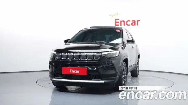 Jeep Compass 2022 — Photo 7/38