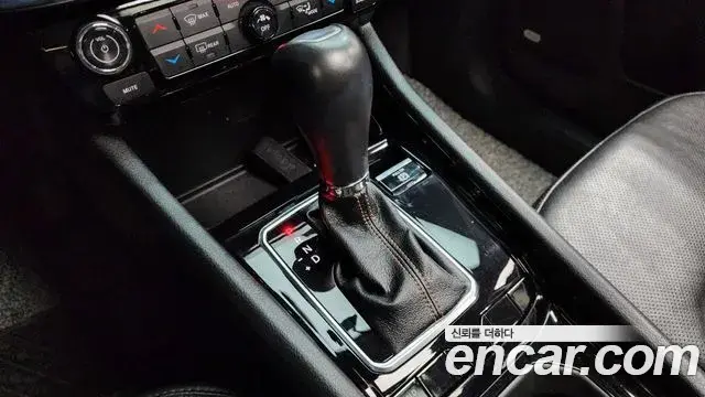 Jeep Compass 2022 — Photo 21/38