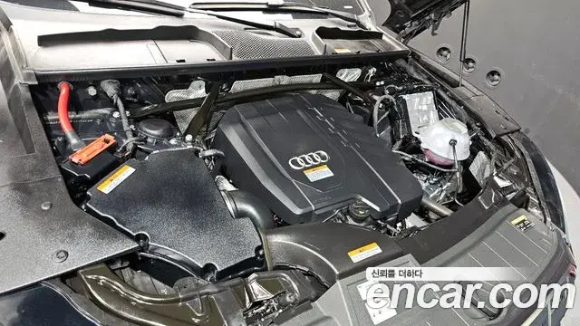 Audi Q5 2023 — ფოტო 6/20