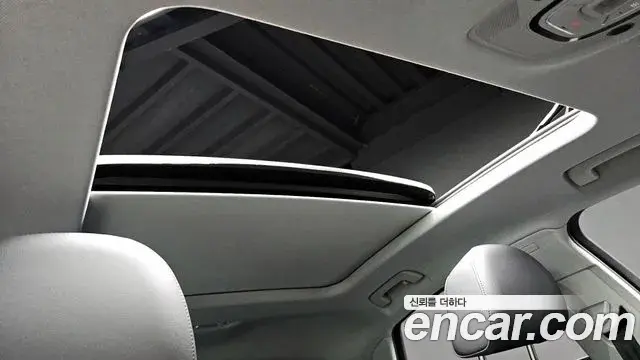 Audi Q5 2023 — ფოტო 18/20