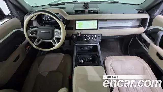 Land Rover Defender 2021 — ფოტო 12/38