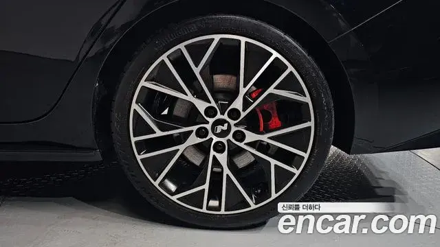Hyundai The New Avante Hybrid 2021 — Şəkil 8/33