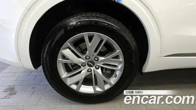 Genesis GV70 2023 — Photo 5/31