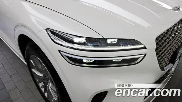 Genesis GV70 2023 — Photo 31/31