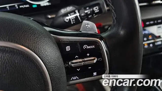 Kia Carnival 2020 — Şəkil 20/36