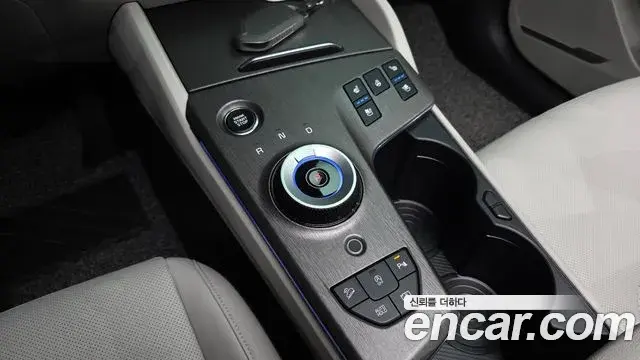 Kia Sportage 2025 — Фото 9/20