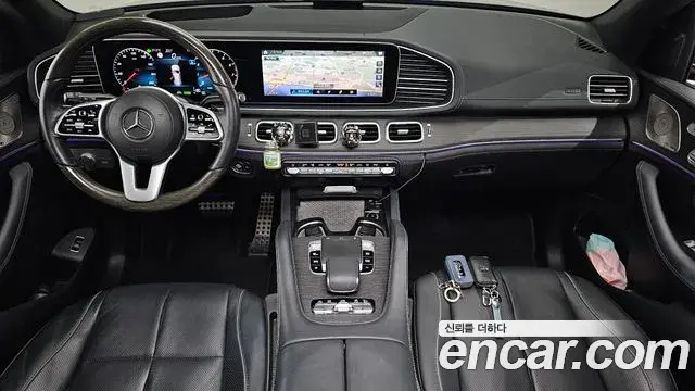 Mercedes-Benz GLS-Class 2021 — ფოტო 27/40