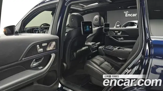 Mercedes-Benz GLS-Class 2021 — ფოტო 37/40