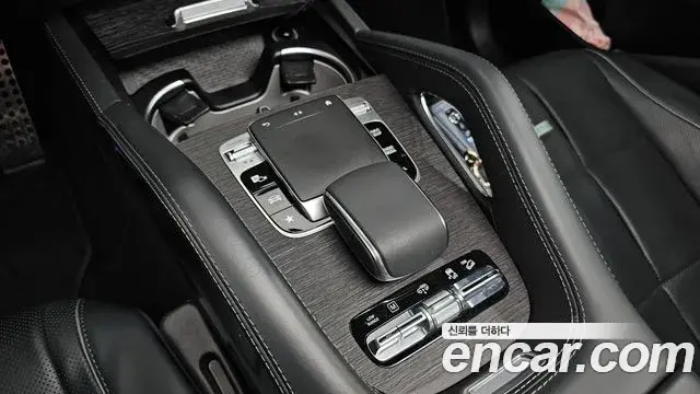 Mercedes-Benz GLS-Class 2021 — ფოტო 4/40