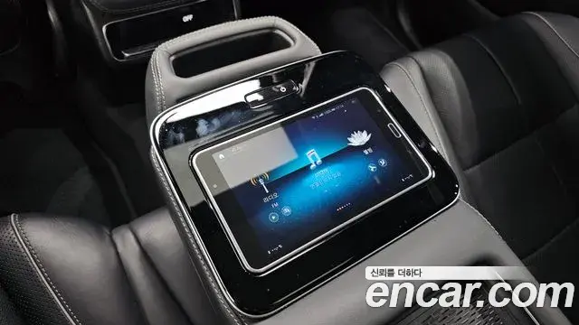 Mercedes-Benz GLS-Class 2021 — ფოტო 36/40