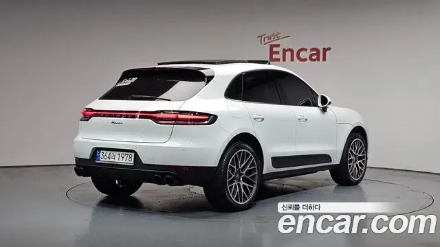 Porsche Macan 2021 — Şəkil 1/37