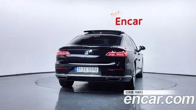 Volkswagen Arteon 2022 — Photo 6/33