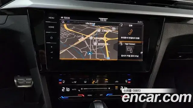 Volkswagen Arteon 2022 — Photo 19/33