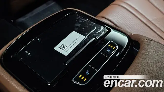 Genesis G80 2020 — Photo 15/20