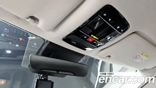 Hyundai Santa Fe 2024 — Фото 17/20