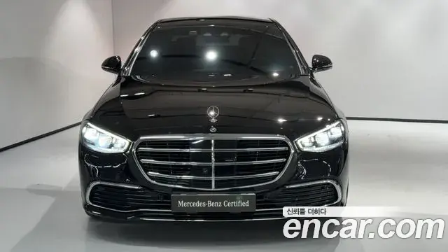 Mercedes-Benz S-Class 2023 — ფოტო 8/20